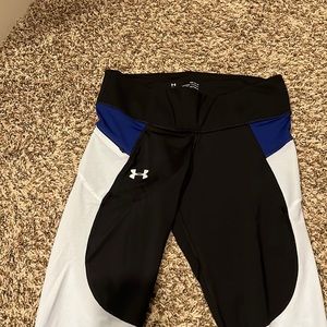 Womens under armour heat gear compression leggings size large